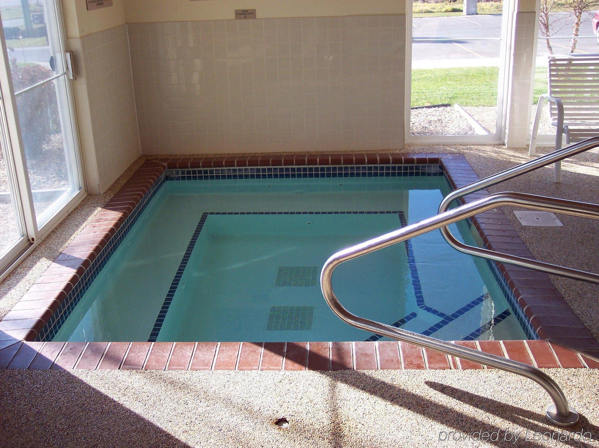 Country Inn & Suites By Radisson, Mason City, Ia Eksteriør bilde