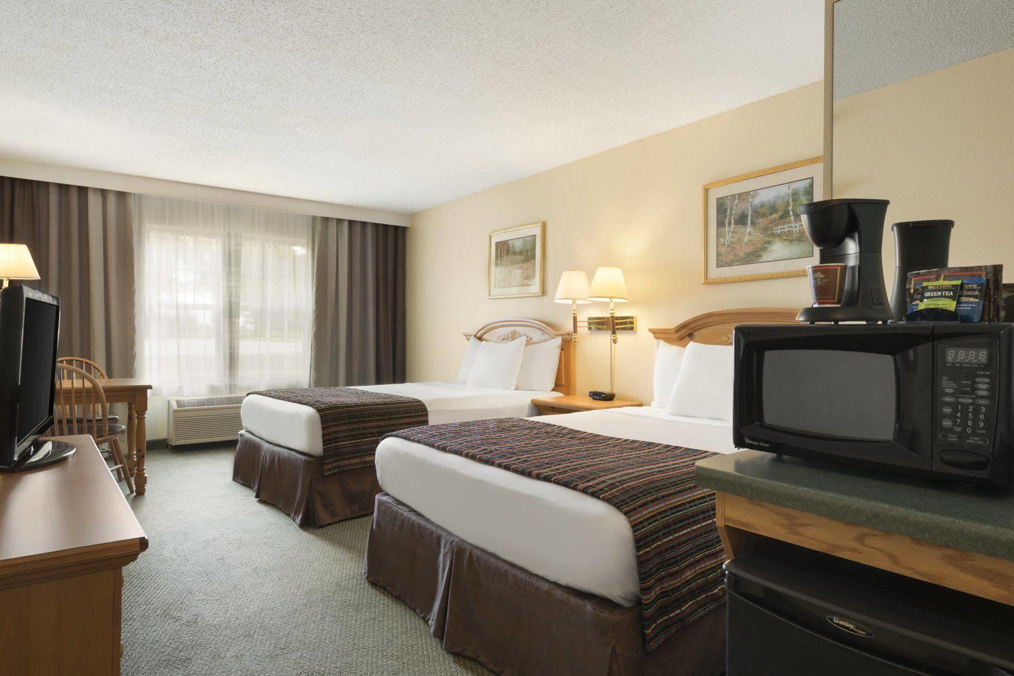 Country Inn & Suites By Radisson, Mason City, Ia Eksteriør bilde